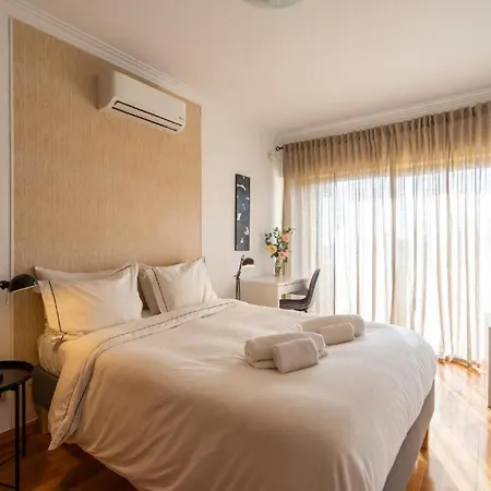 Kubata Hill Apartamento T2 *